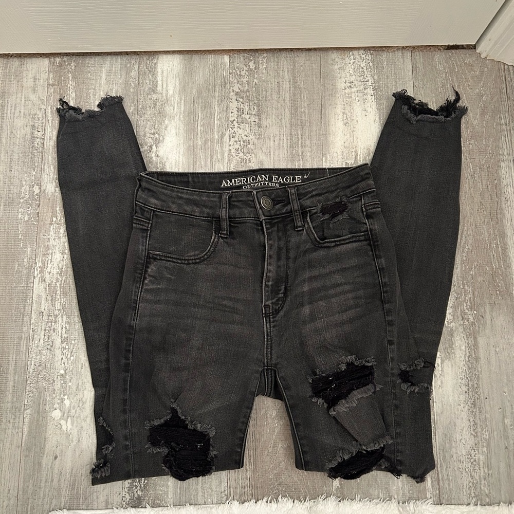 American Eagle distressed jeans super stretch